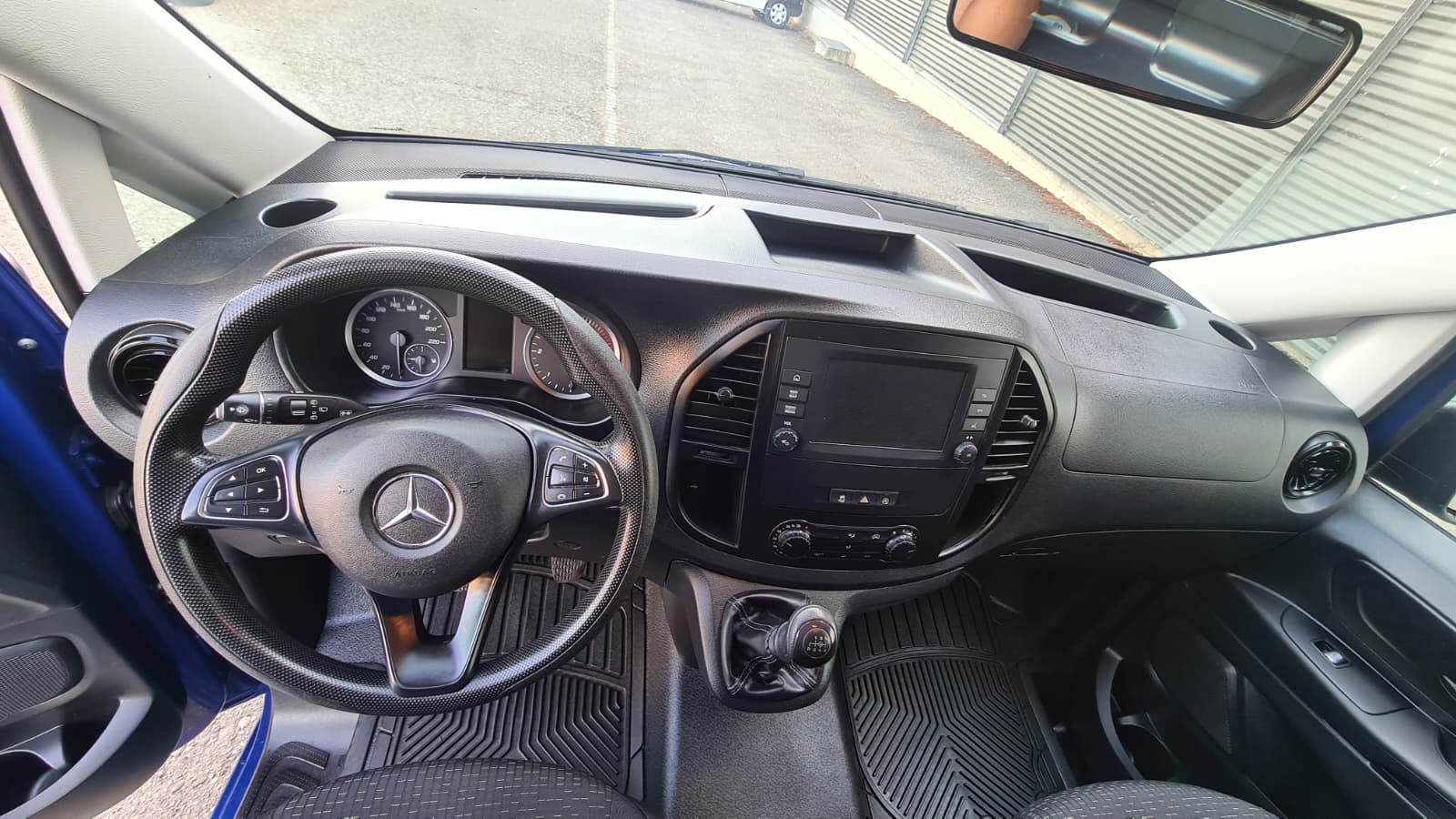 MERCEDES-BENZ Vito 116 CDI Pro ** Gr-Navigation mit RF-Kamera ** Mercedes Gratis Service 10-jahre oder 100000km ** mit Dachträger **-image-10