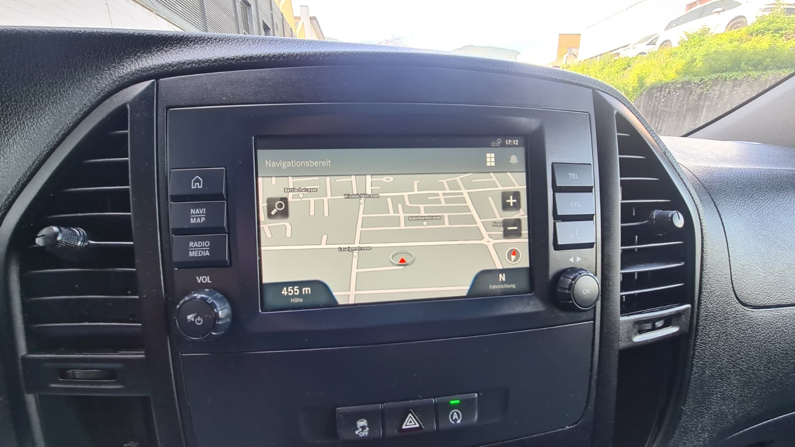 MERCEDES-BENZ Vito 116 CDI Pro ** Gr-Navigation mit RF-Kamera ** Mercedes Gratis Service 10-jahre oder 100000km ** mit Dachträger **-image-8