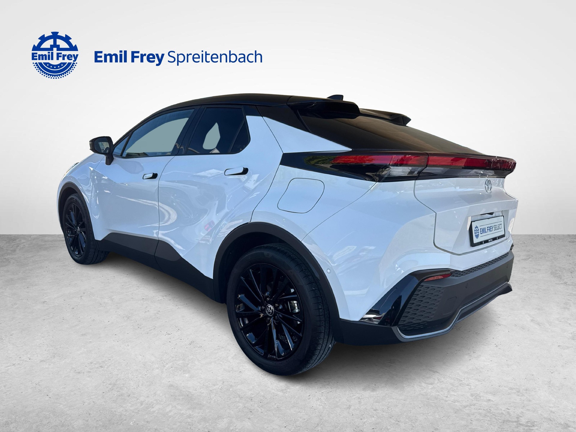 TOYOTA C-HR 2.0 PHEV GR Sport-showroom-element-2