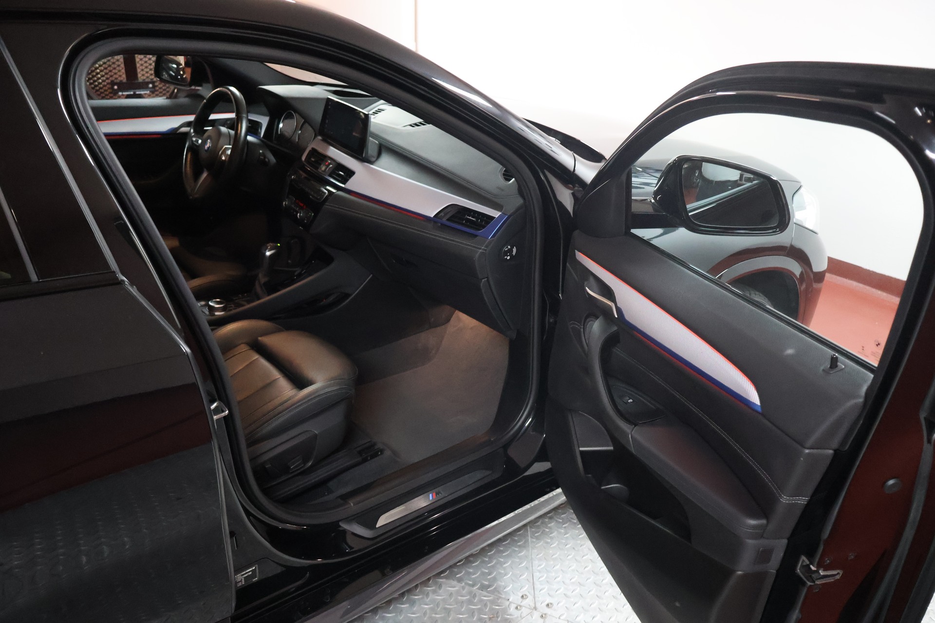 BMW X2 xDrive 25e M Sport Steptronic-image-15