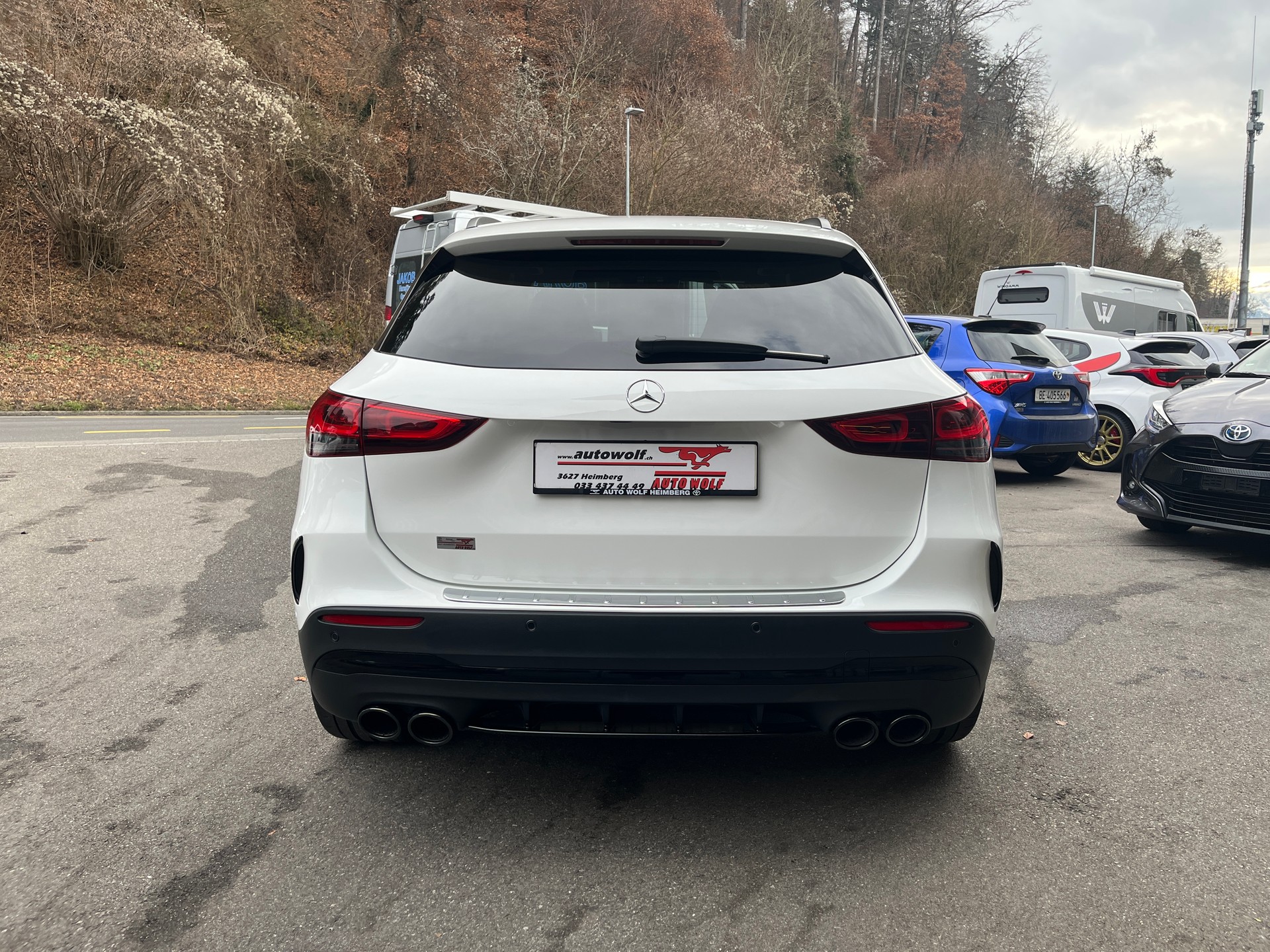 MERCEDES-BENZ GLA 45 S AMG 4Matic+ 8G-Speedshift DCT-image-3