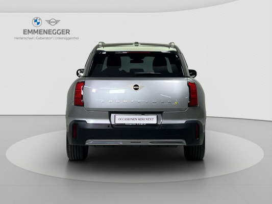 MINI Countryman SE ALL 4-showroom-element-3