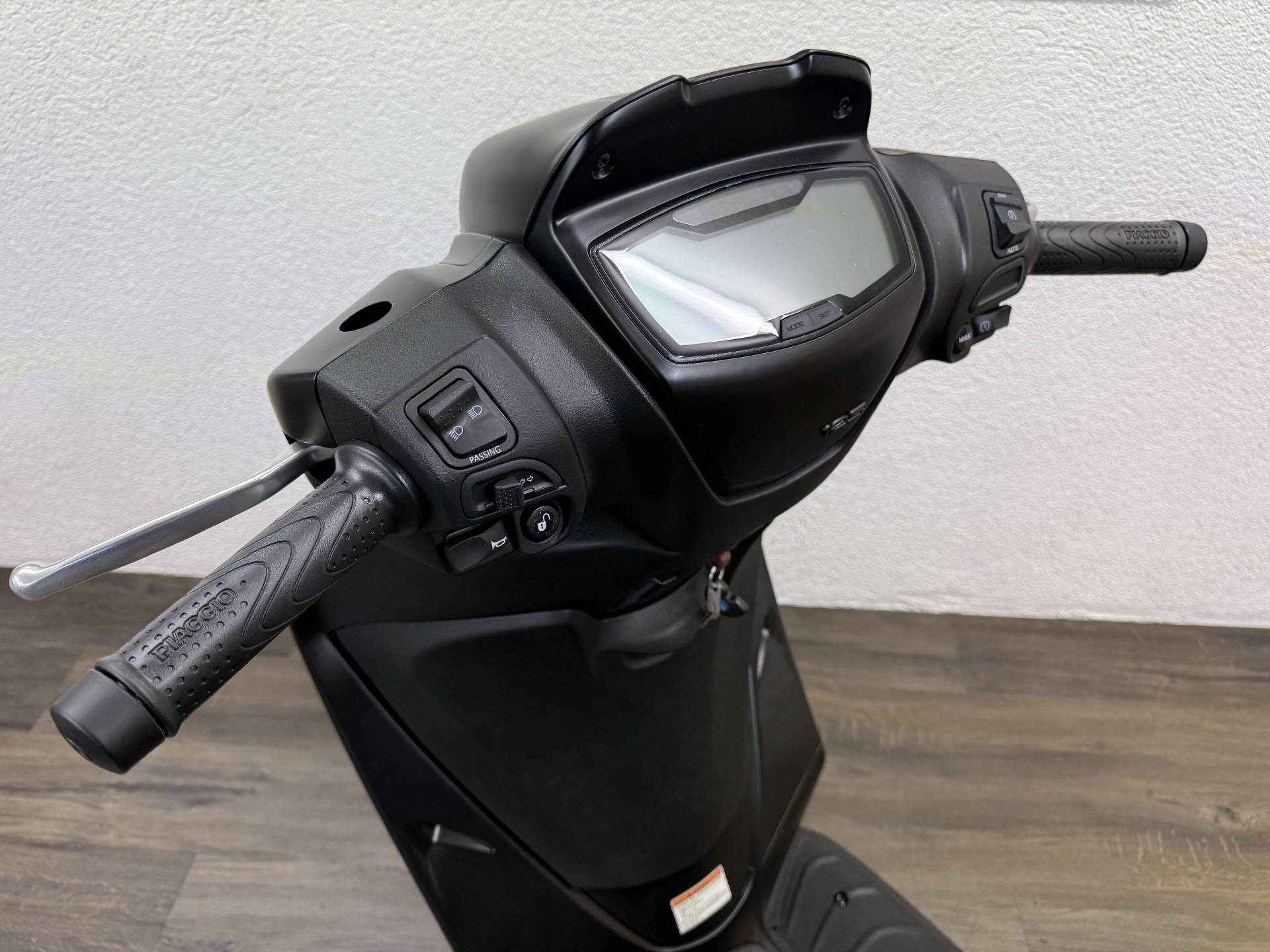PIAGGIO Medley 125 E5+-showroom-element-3