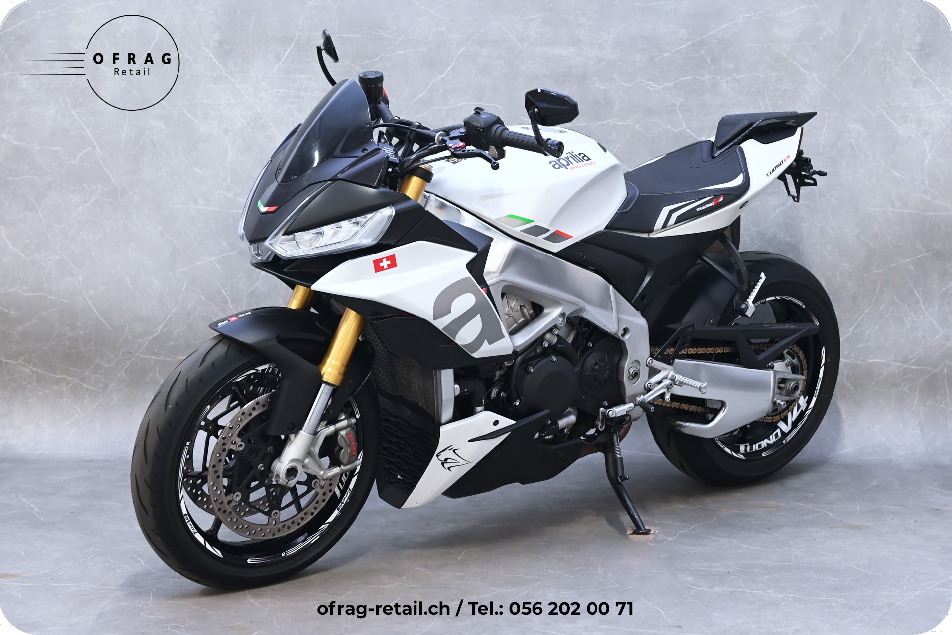APRILIA Tuono V4 1100-showroom-element-1