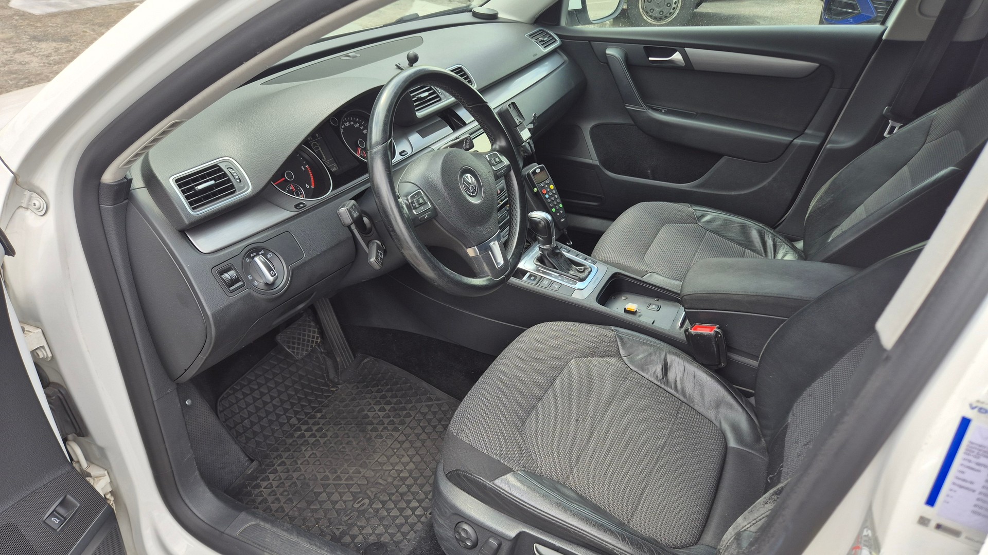 VW Passat Variant 2.0 TDI BMT Comfortline 4MDSG-image-5