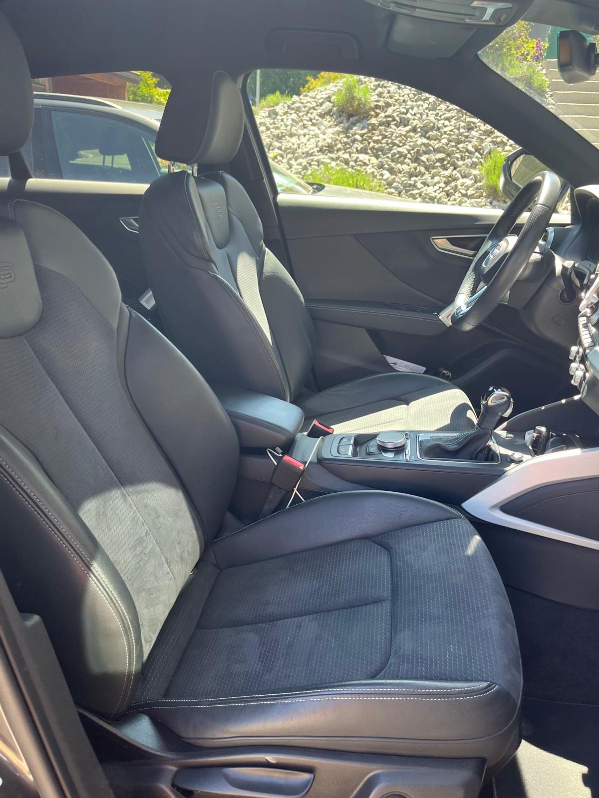 AUDI Q2 35 TDI S line quattro S-tronic-image-8