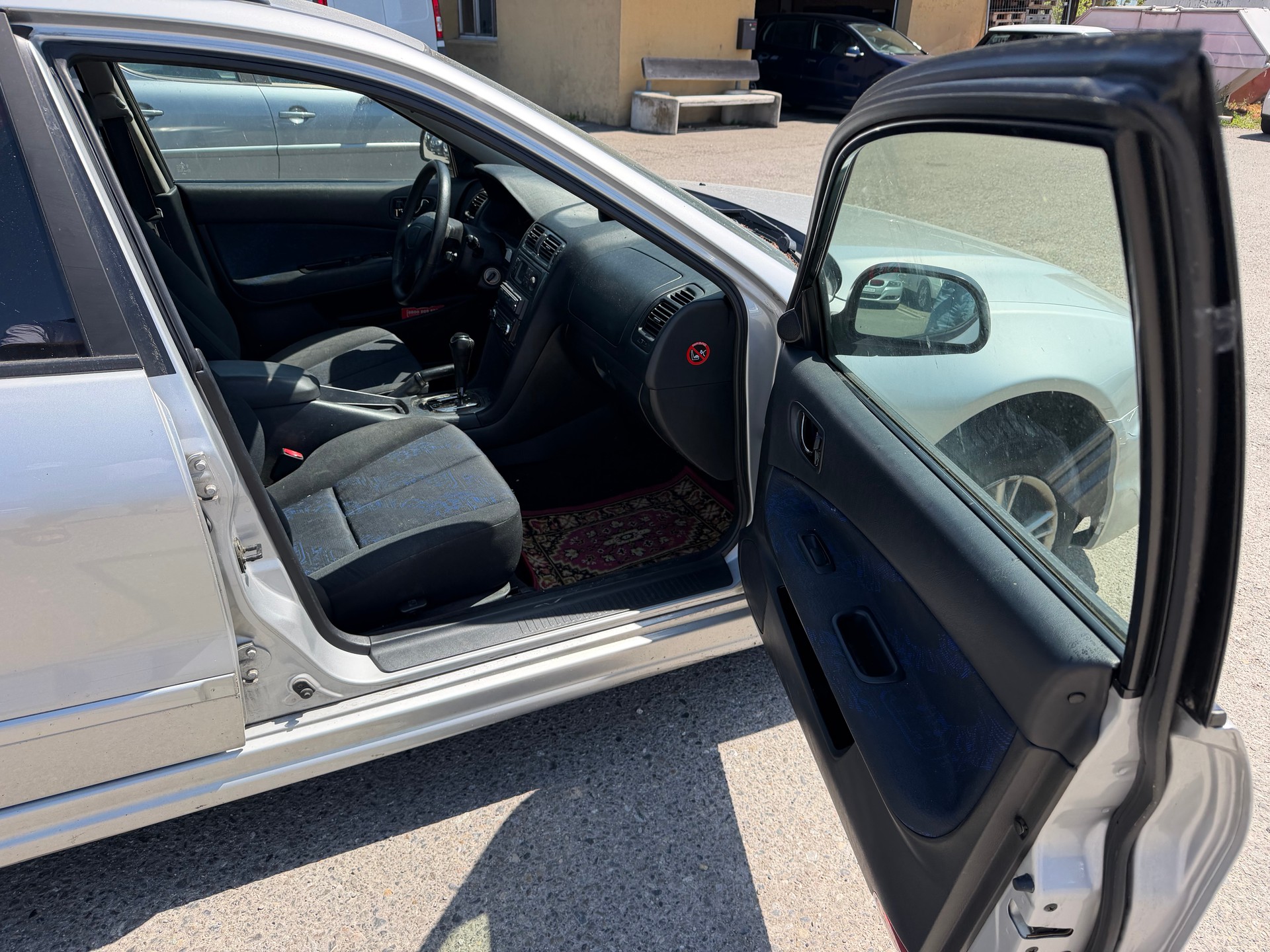 MITSUBISHI Galant 2.5 V6 24V Avance-image-9