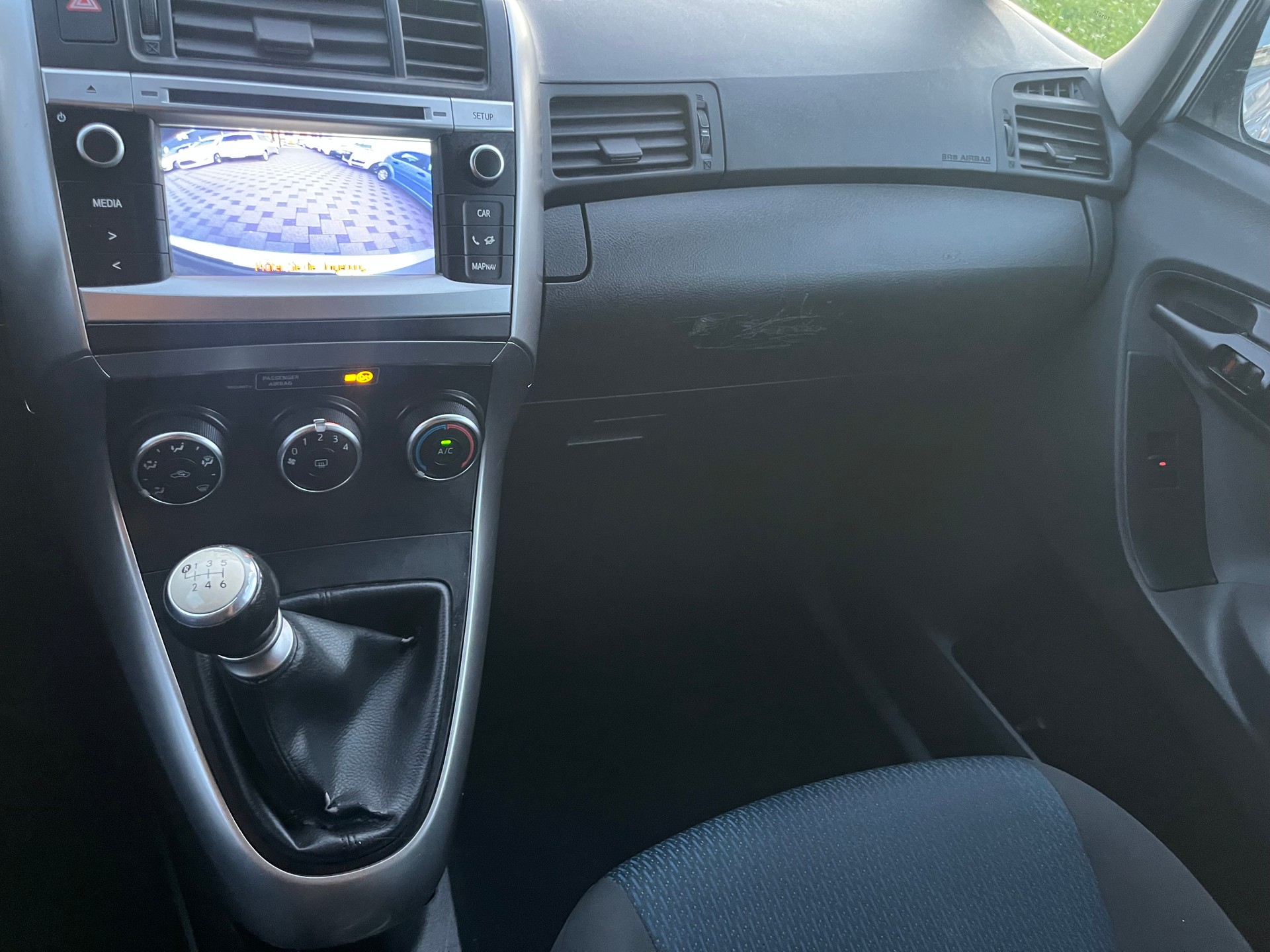 TOYOTA Verso 2.0 D-4D Linea Sol-image-10
