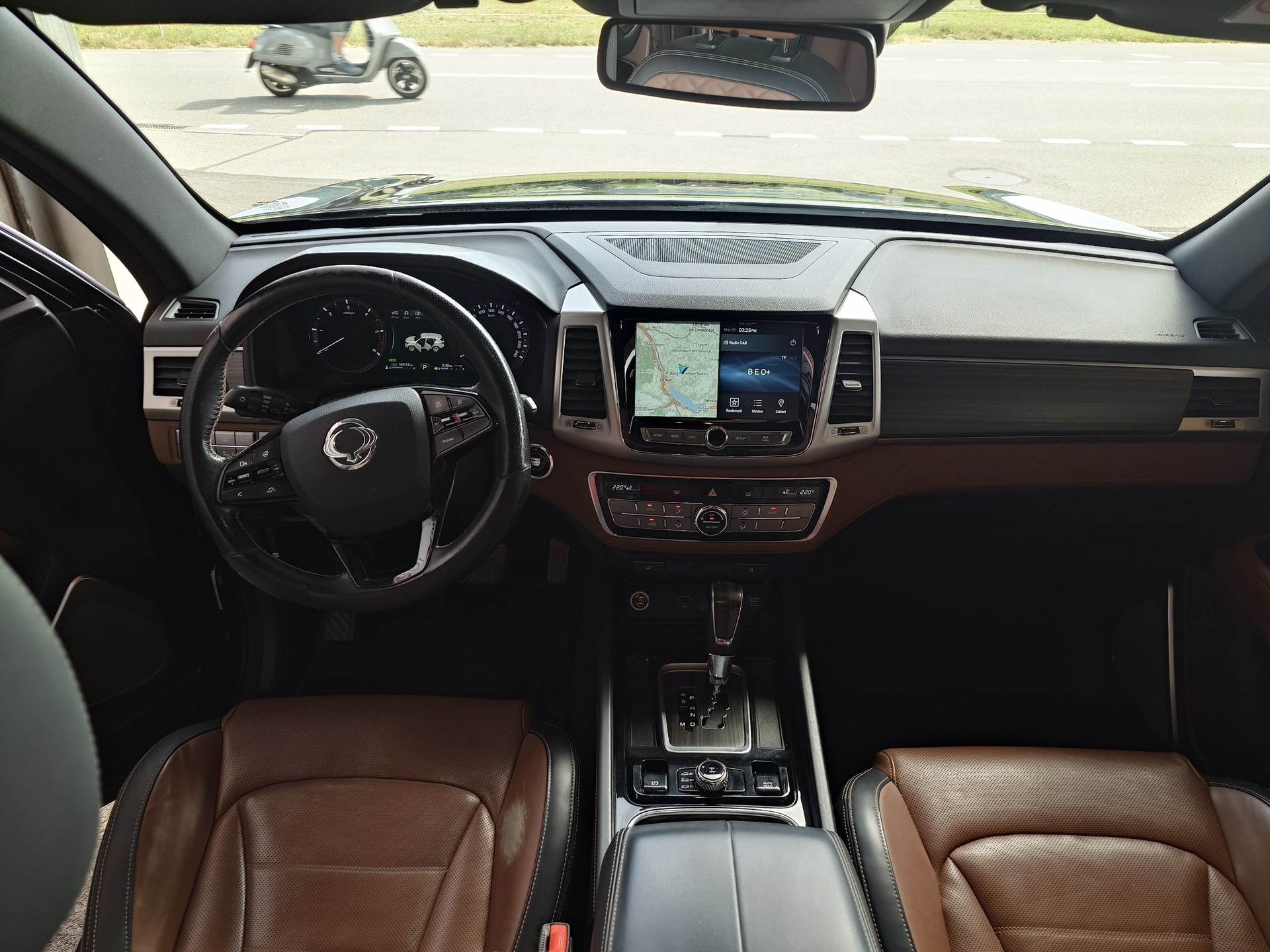 KGM-SsangYong Rexton RX220 e-XDi Sapphire 4WD-image-10