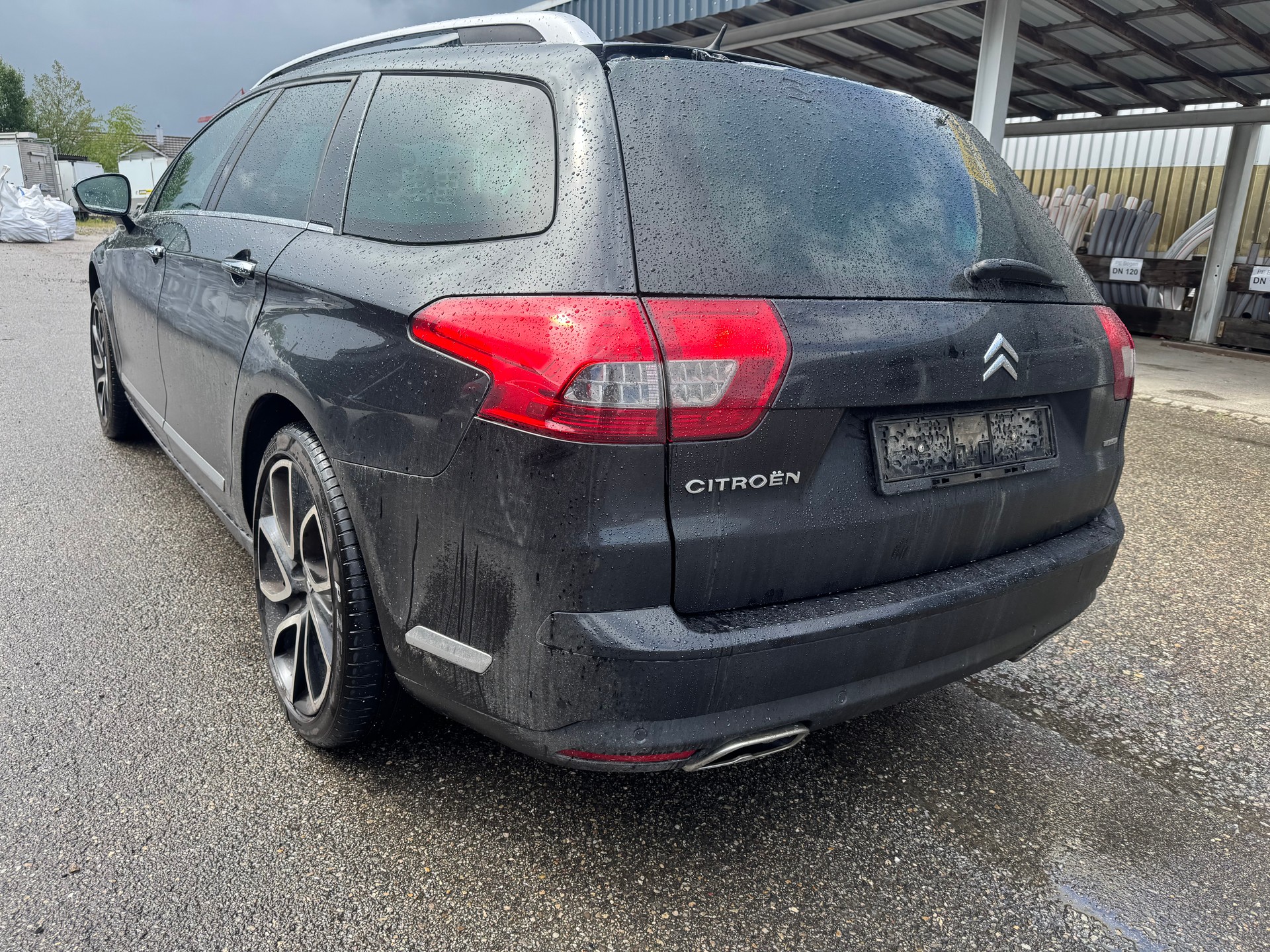 CITROEN C5 Tourer 3.0 HDi V6 Exclusive Automatic-image-4