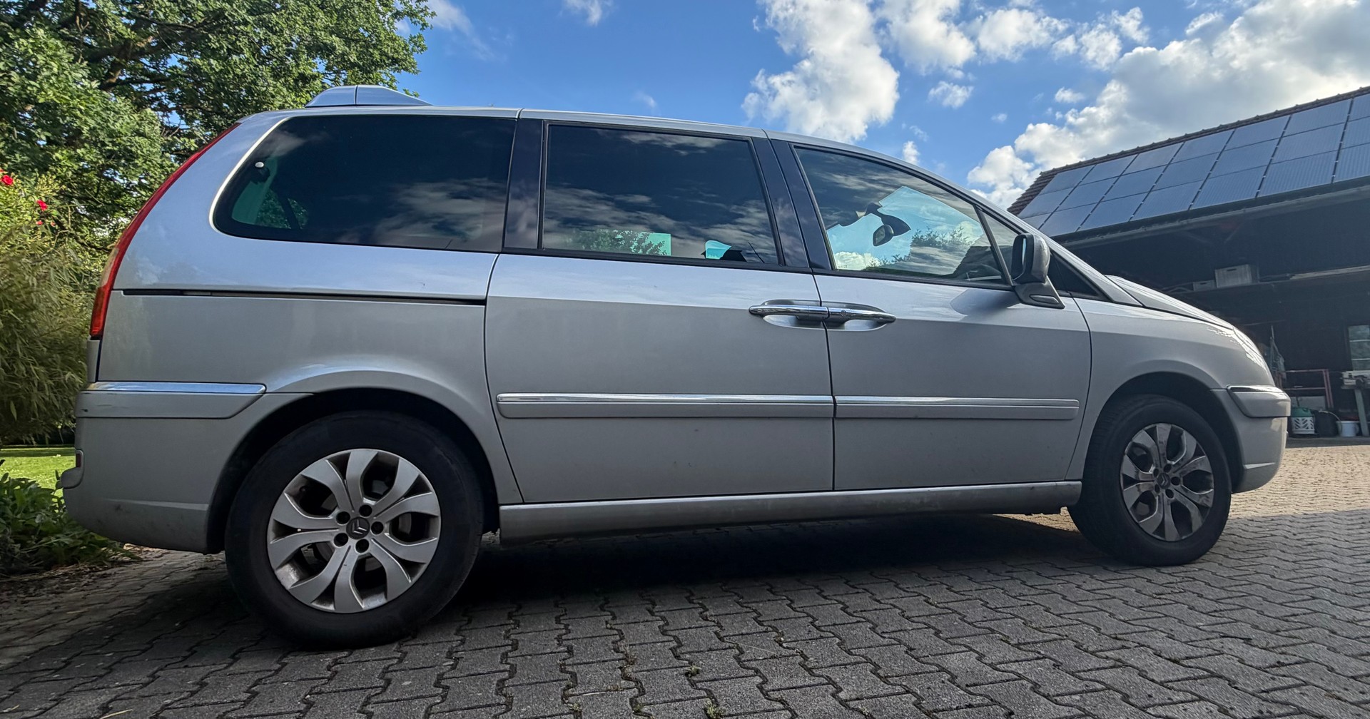 CITROEN C8 2.0 16V HDi Chic Automatic-image-4