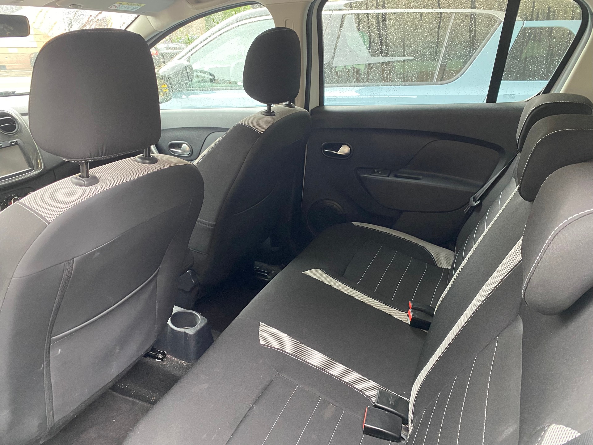 DACIA Sandero Tce 90 Stepway Unlimited-image-9
