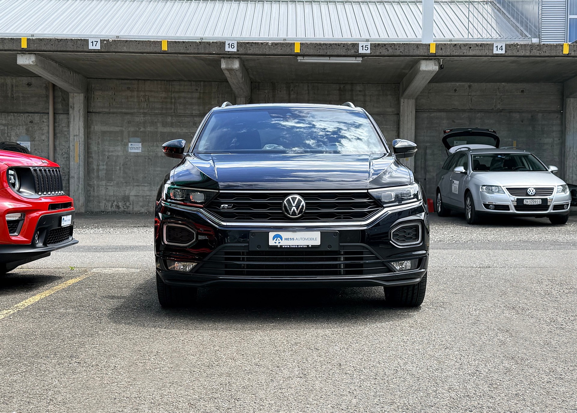 VW T-Roc 2.0 TDI SCR Sport DSG 4Motion-image-8