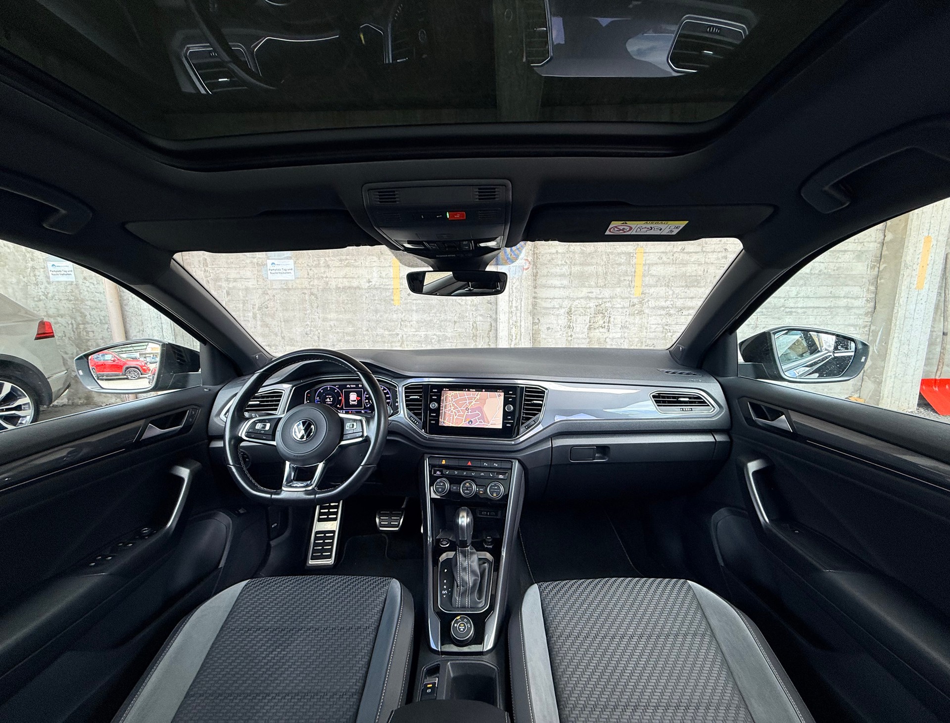 VW T-Roc 2.0 TDI SCR Sport DSG 4Motion-image-6