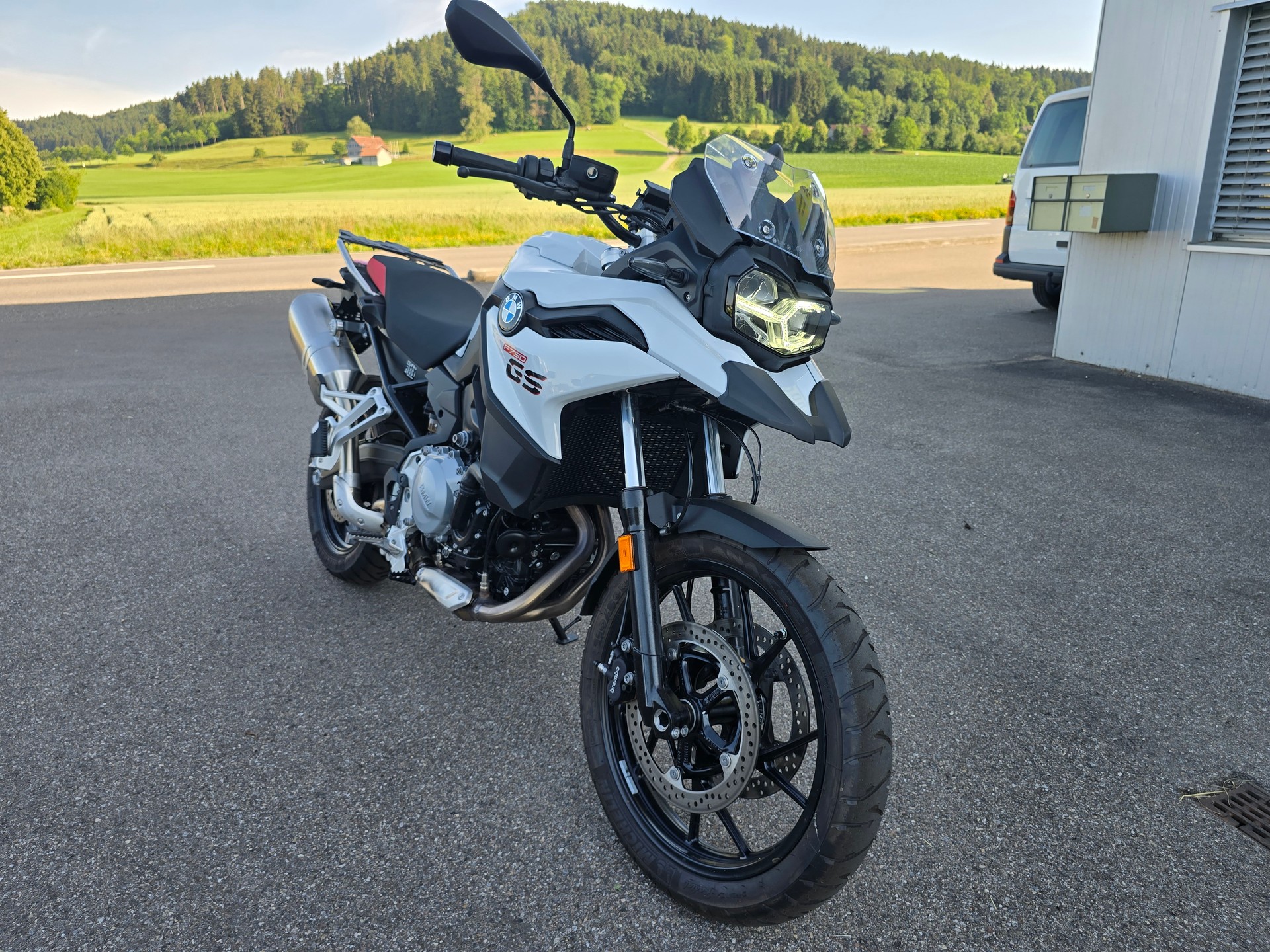 BMW F 750 GS Swiss Edition