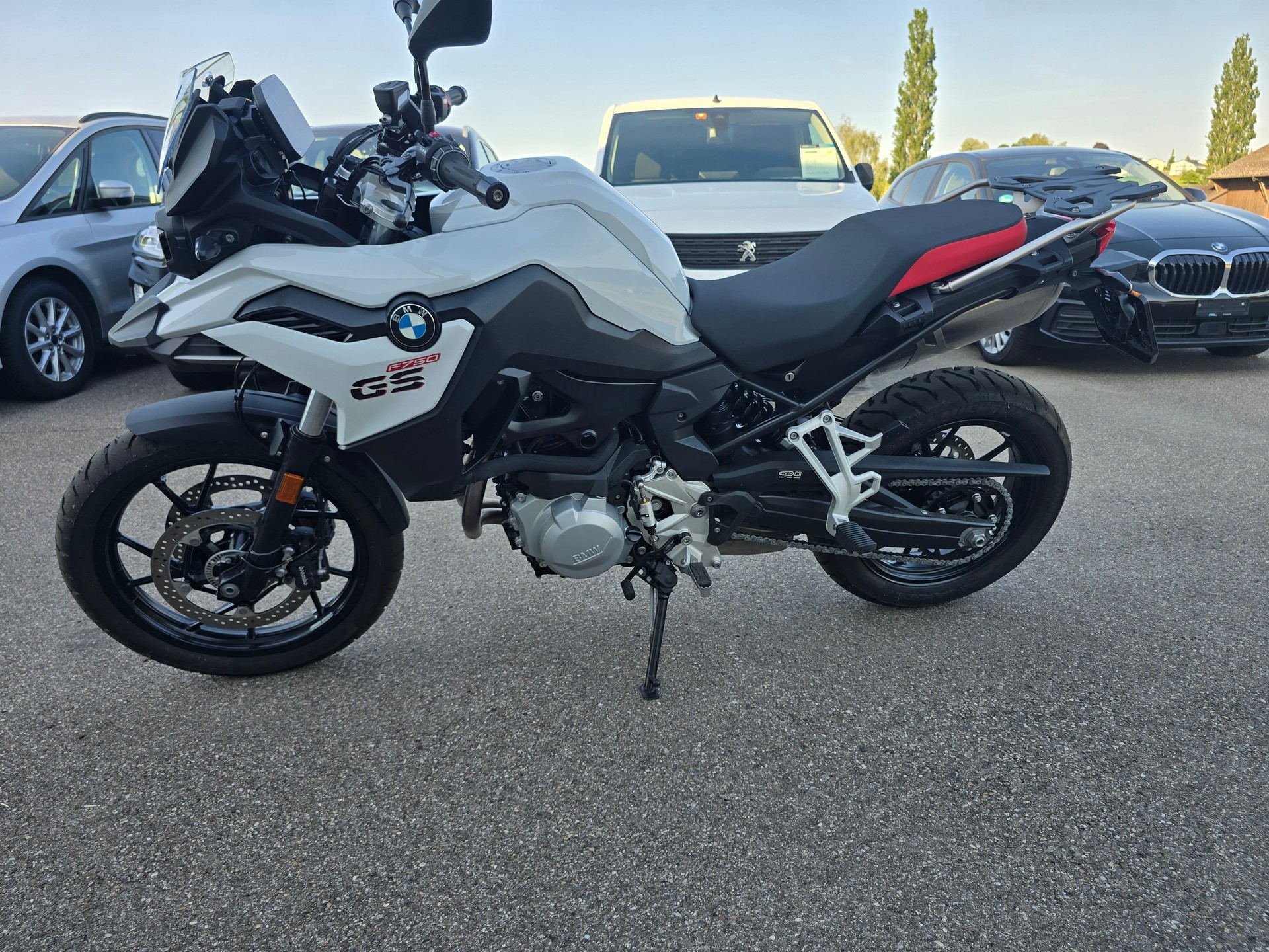 BMW F 750 GS Swiss Edition-image-2