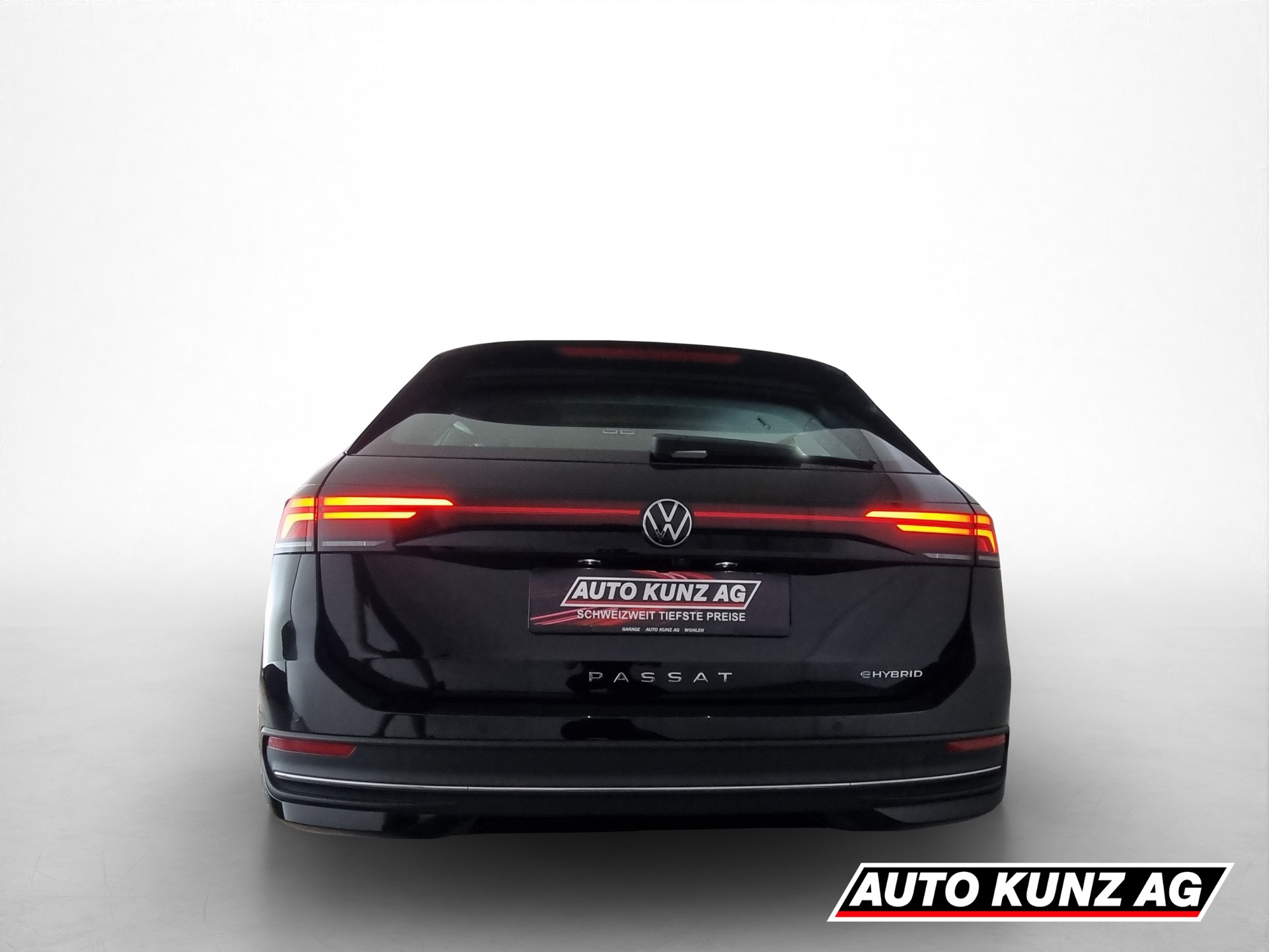 VW Passat Variant 1.5 TSI evo2 Plug-In- Hybrid Busine-image-4