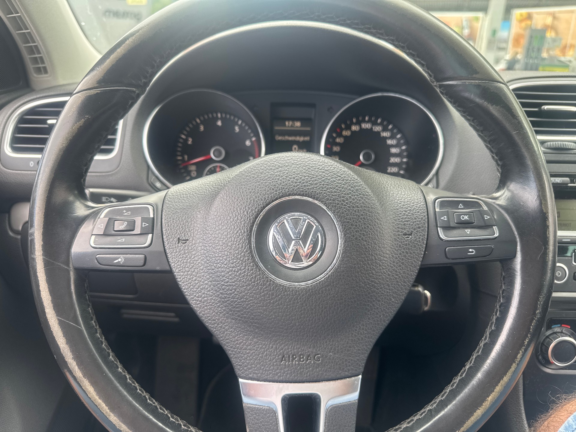 VW Golf 1.4 TSI Comfortline-image-7