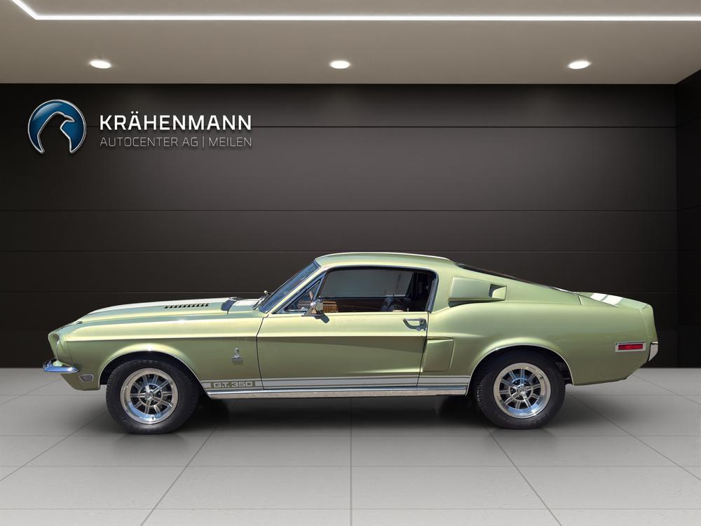 FORD MUSTANG-showroom-element-1