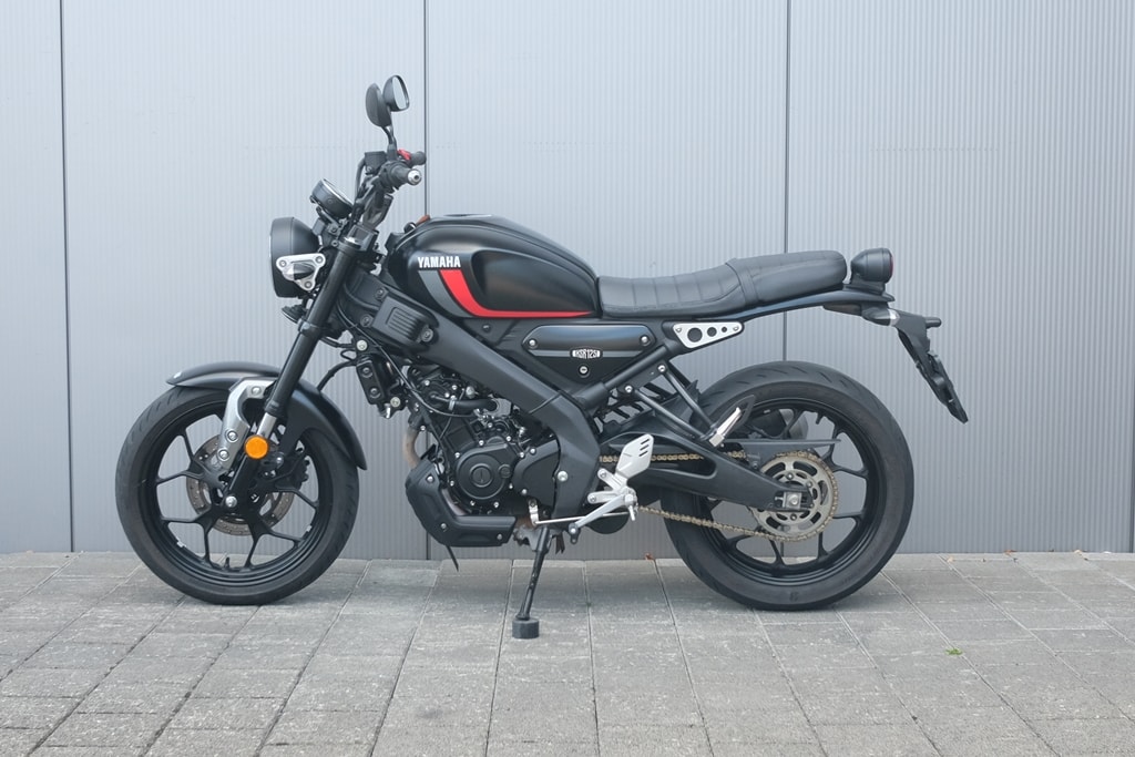 YAMAHA XSR 125 ABS-image-3