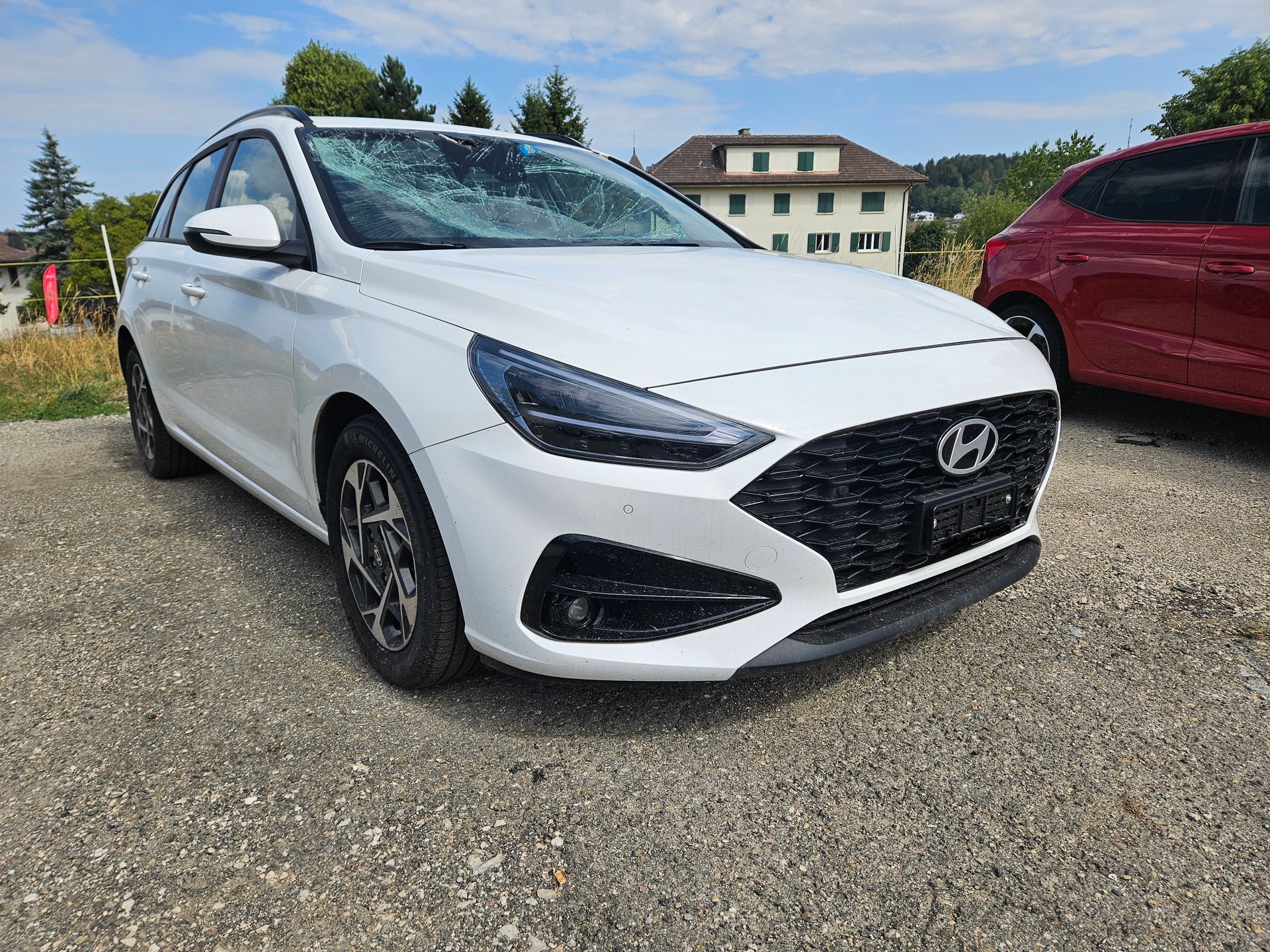 HYUNDAI i30 Wagon 1.0 T-GDi Origo 48V MH DCT beschadig endomagée