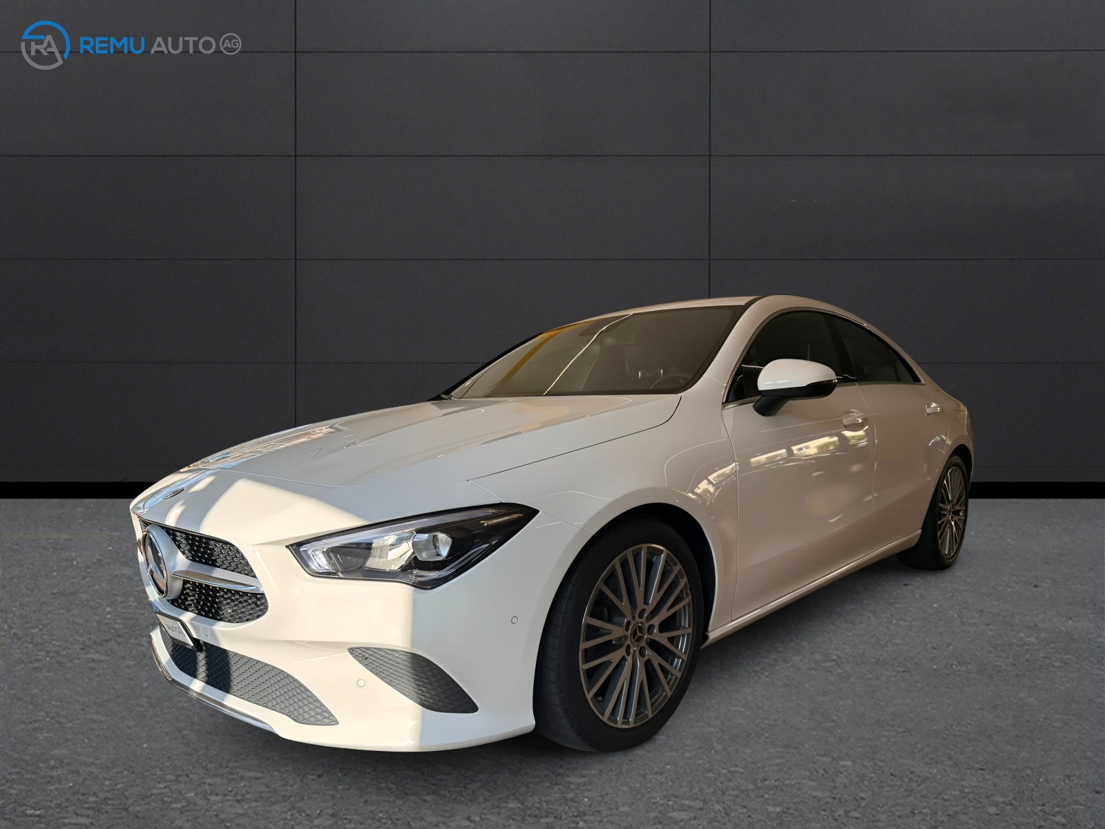 MERCEDES-BENZ CLA 200 d Progressive 8G-DCT-image-7