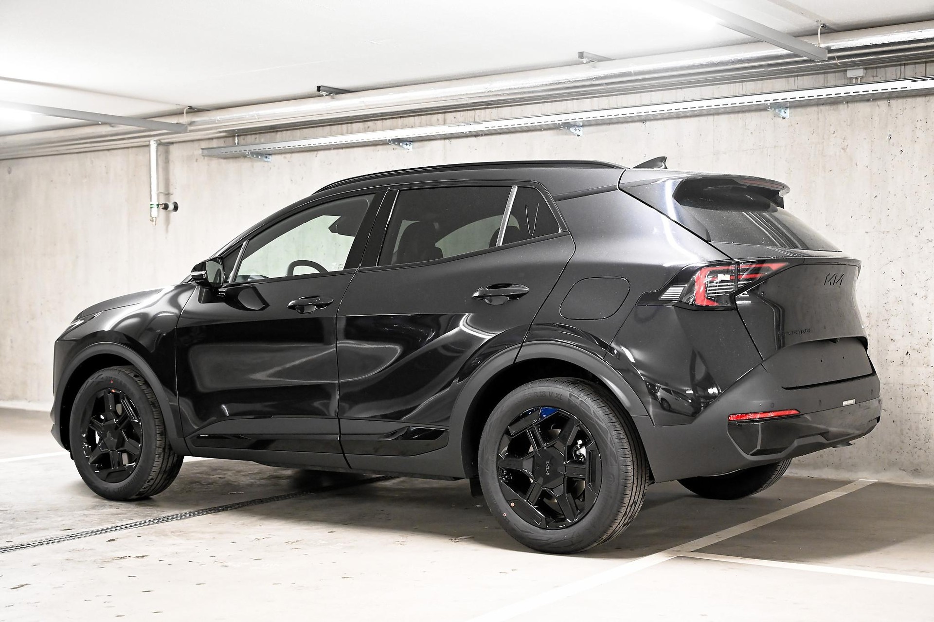 KIA Sportage 1.6 T-GDi Hybrid Black Edition-image-6