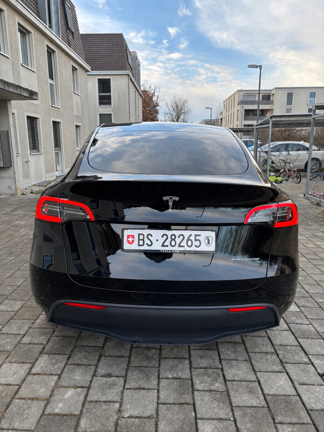 TESLA Long Range D-image-3