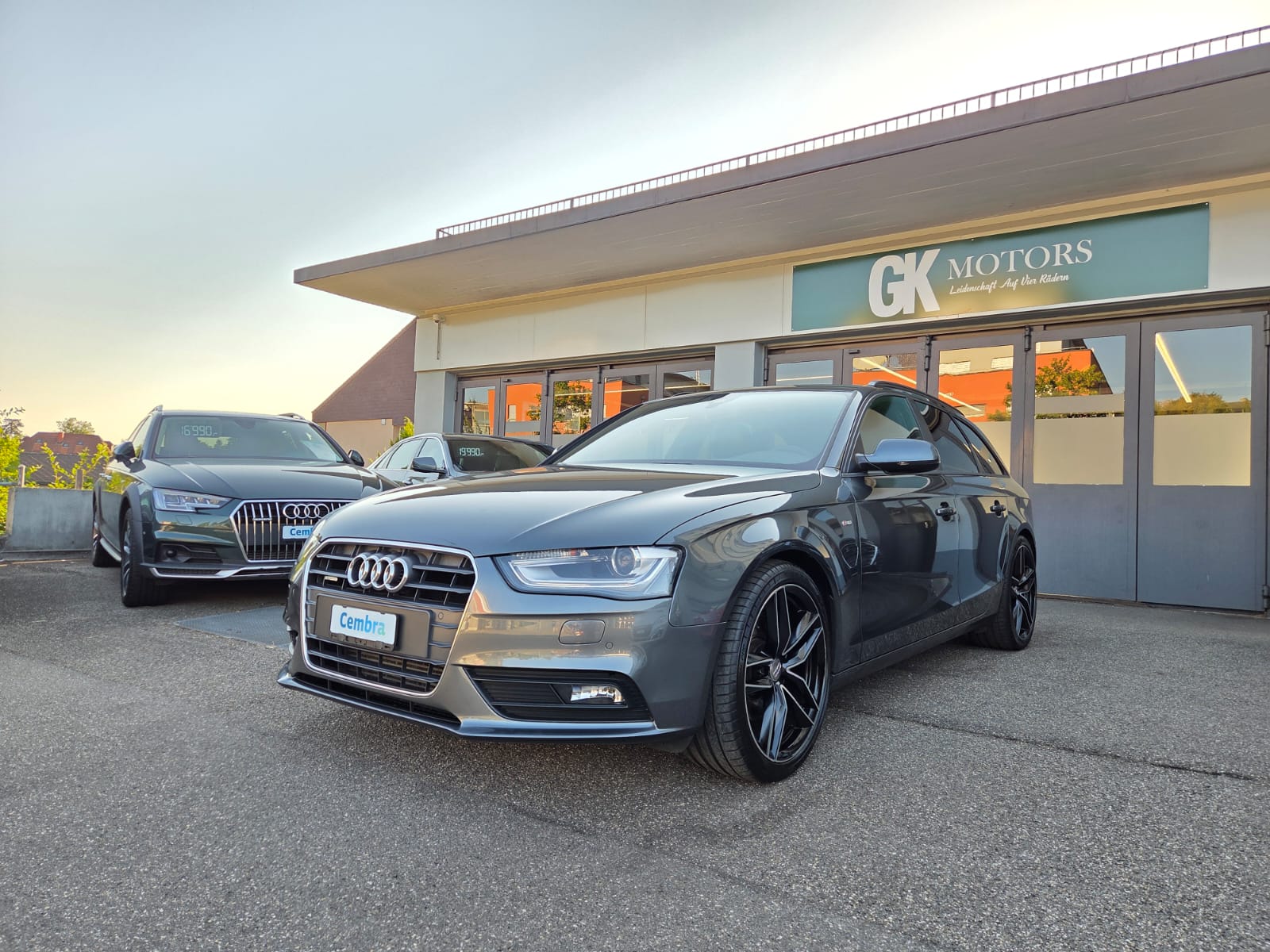 AUDI A4 Avant 2.0 TFSI quattro s-tronic
