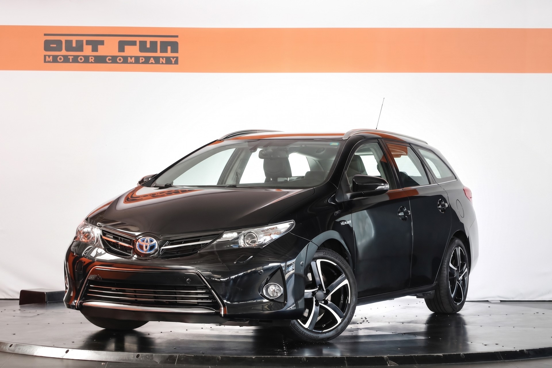 TOYOTA Auris Touring Sports 1.8 16V HSD Linea Sol