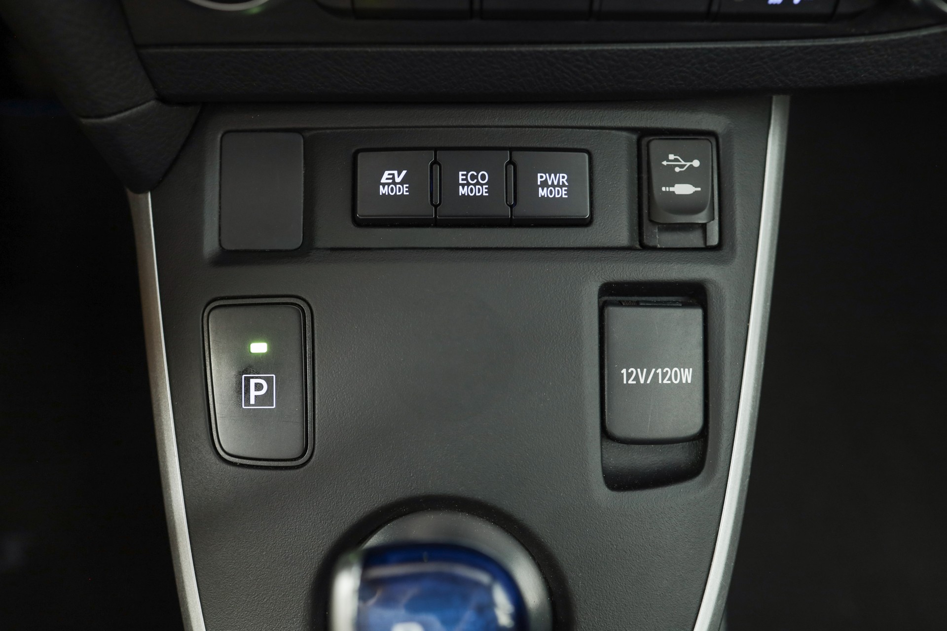 TOYOTA Auris Touring Sports 1.8 16V HSD Linea Sol-image-19