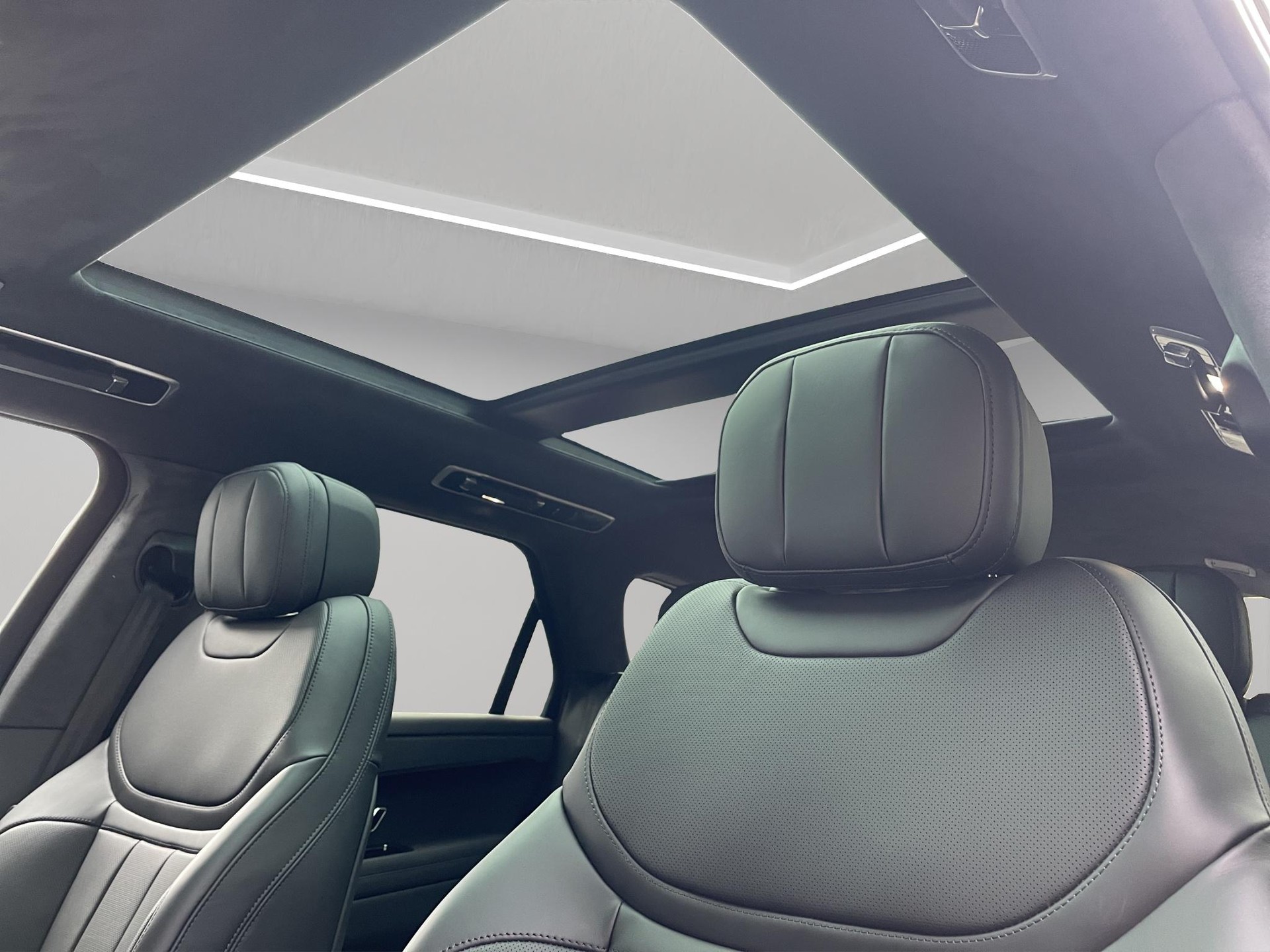 LAND ROVER Range Rover Sport 4.4 V8 Autobiography-image-11