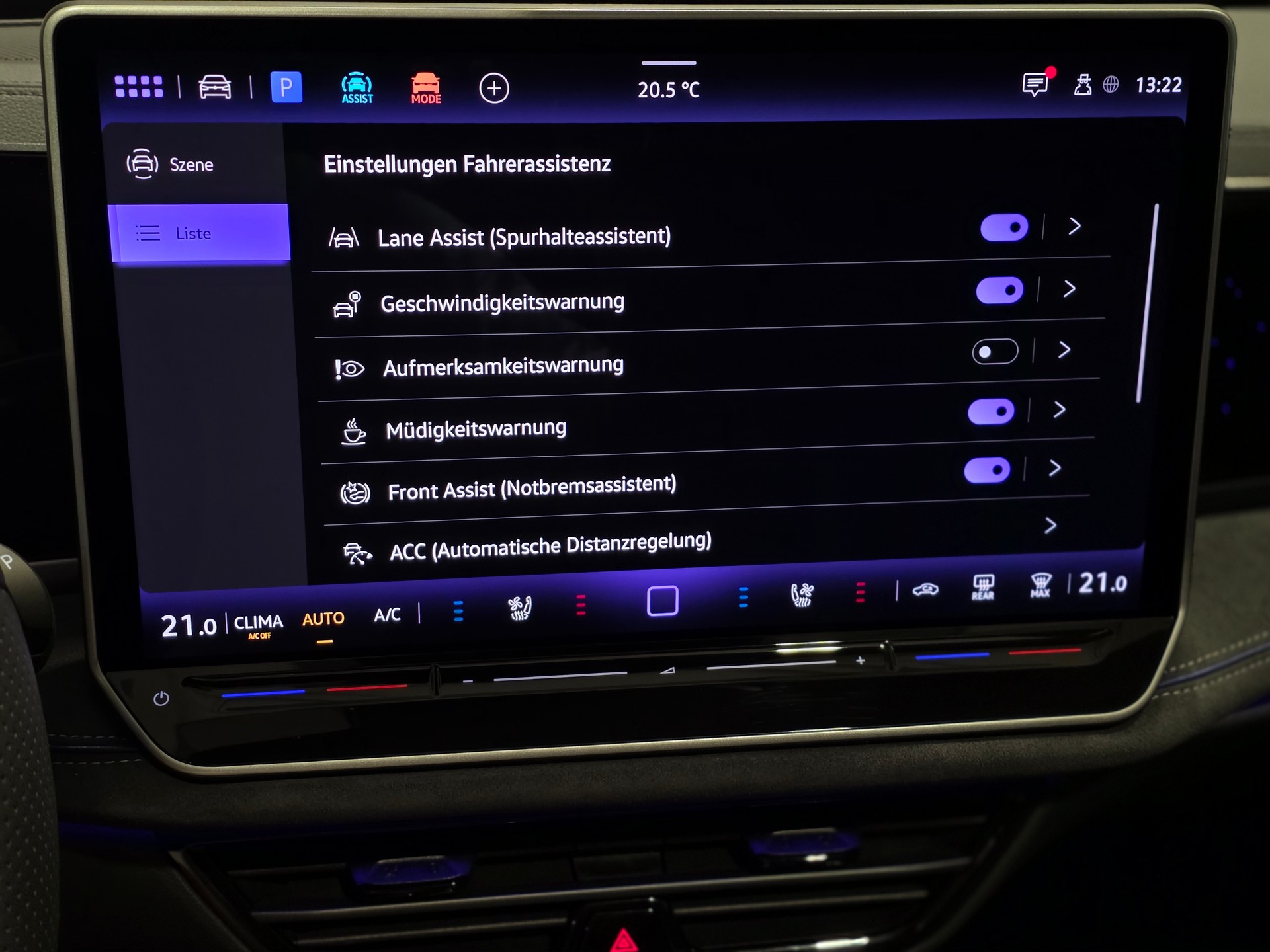 VW Passat Variant 2.0 TSI Signature Black Style evo4 R-Line 4 Motion DSG-image-14