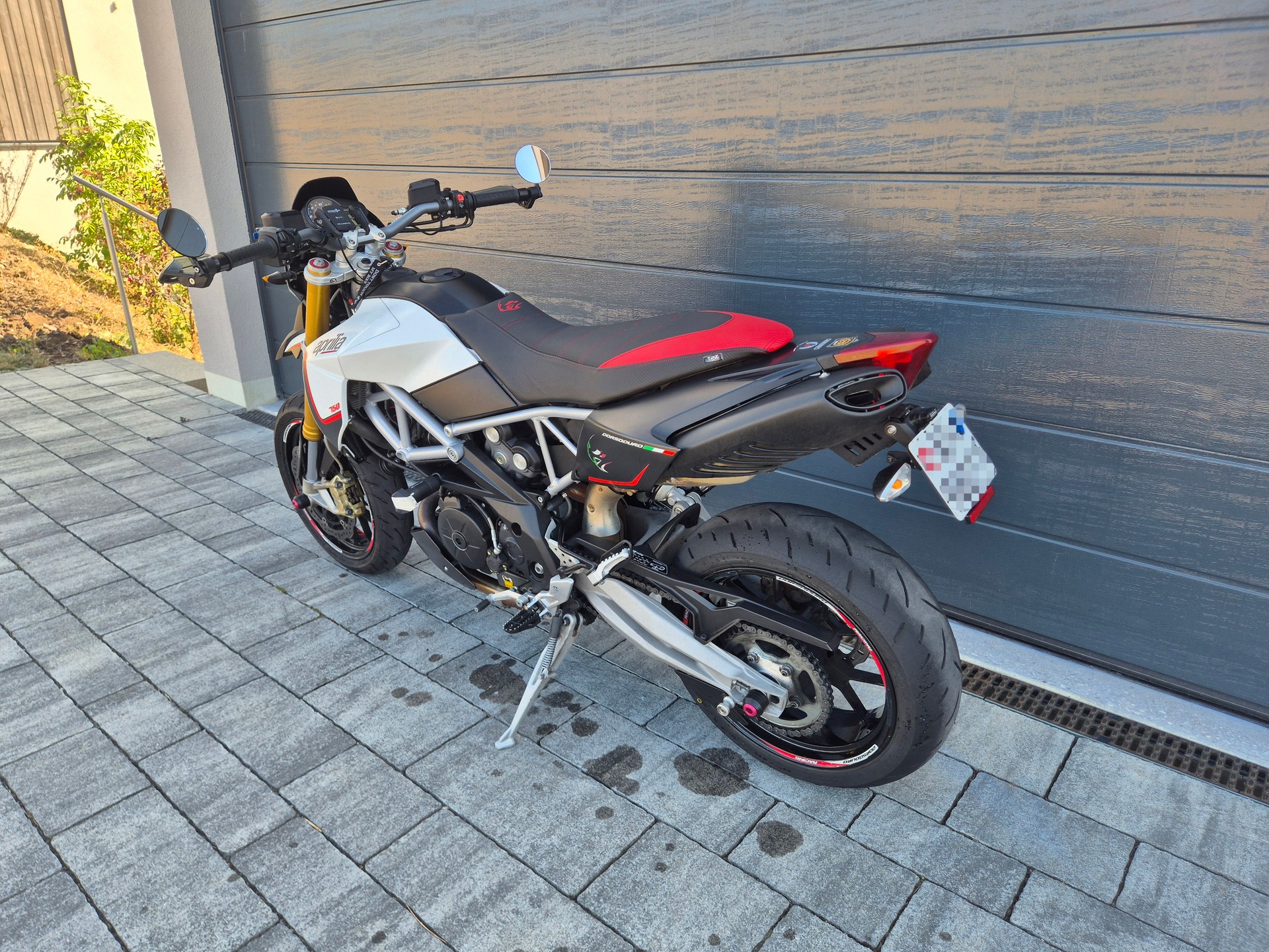 APRILIA Dorsoduro SMV 750-image-8