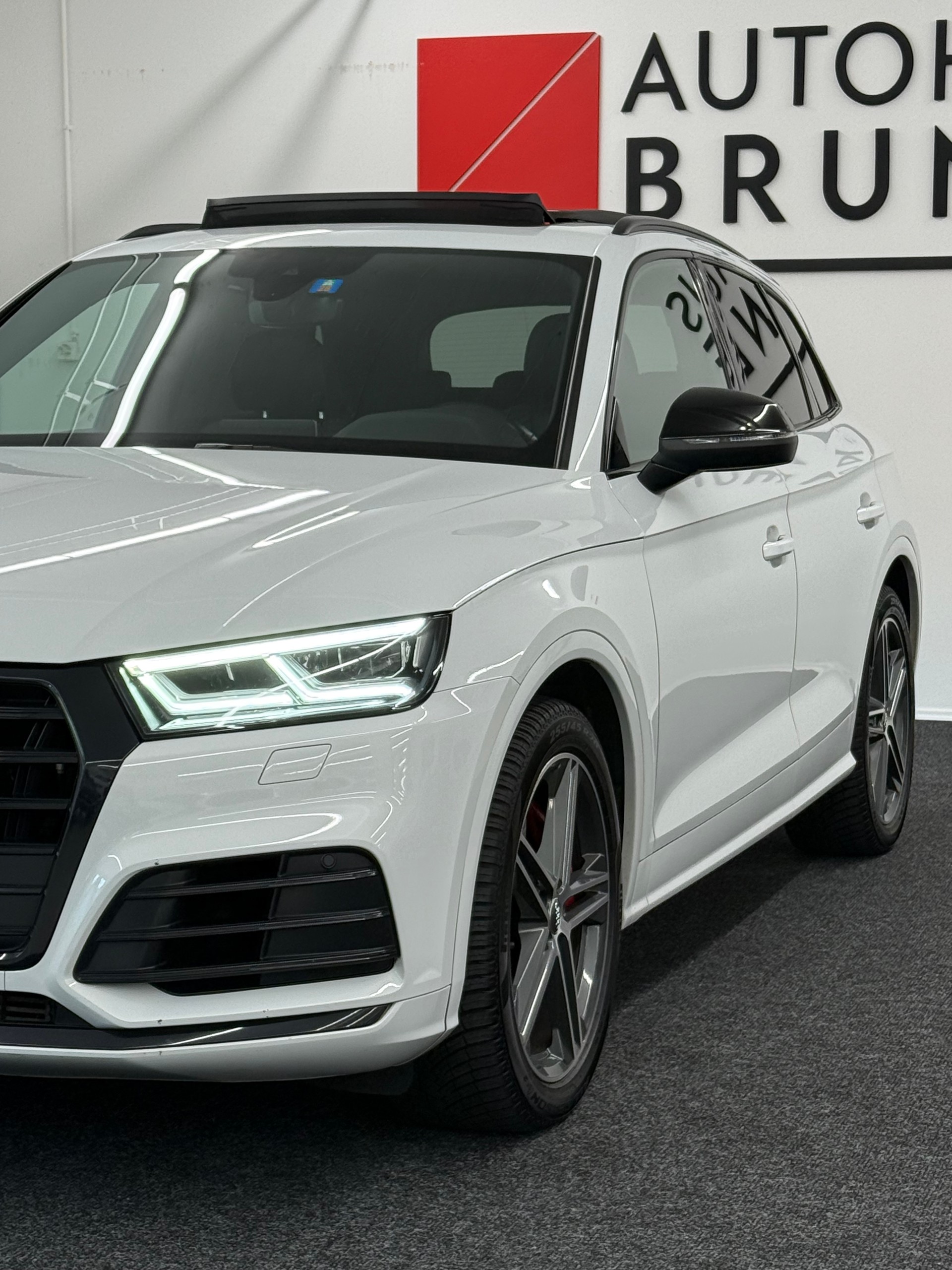 AUDI SQ5 TDI quattro tiptronic-showroom-element-3