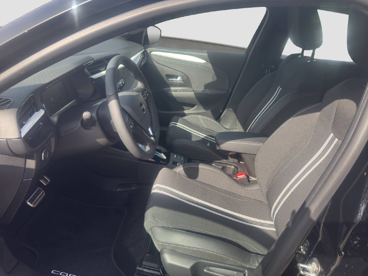 OPEL Corsa 1.2 T Hybrid Viva-image-8