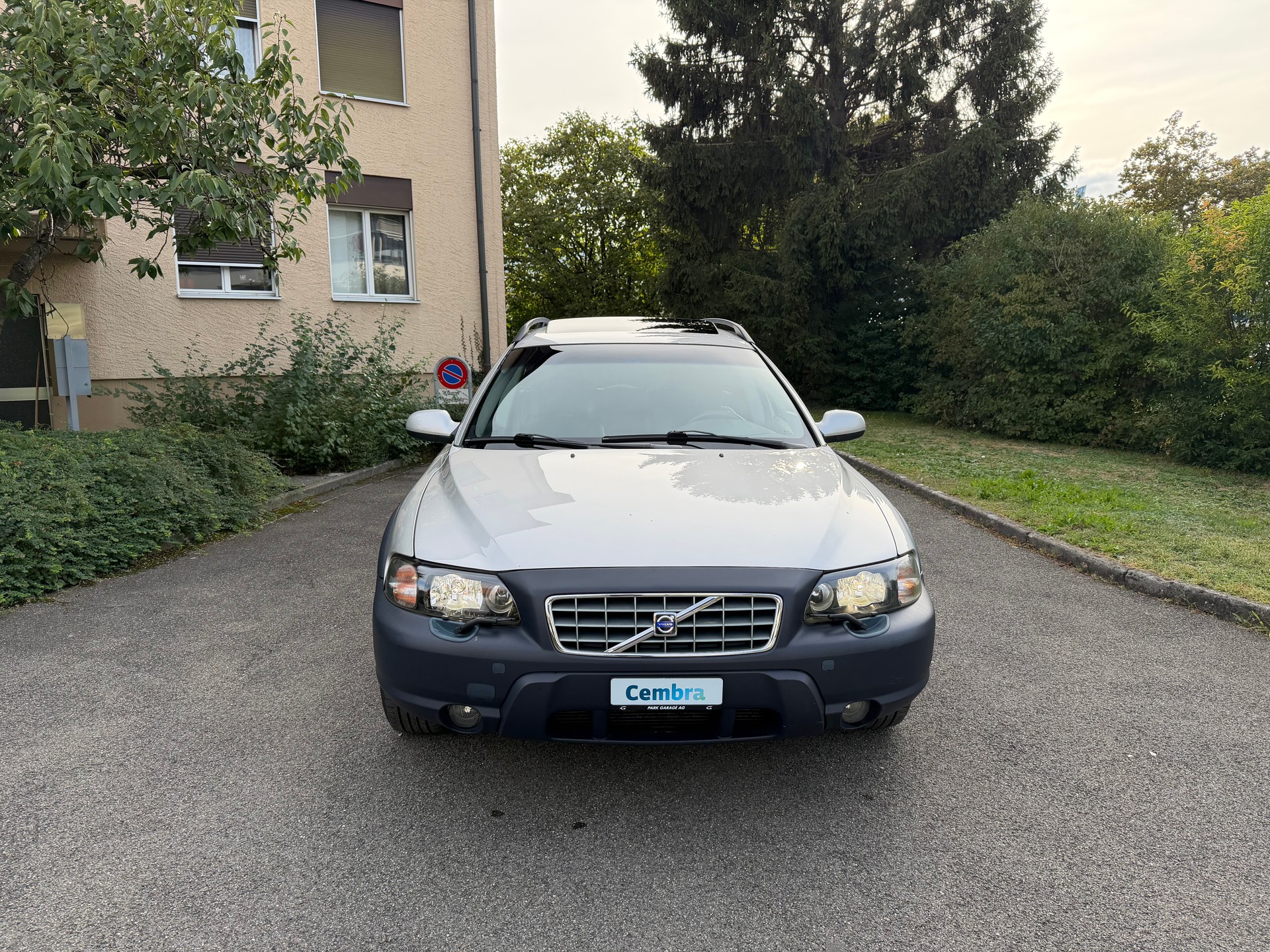 VOLVO XC70 2.5T AWD