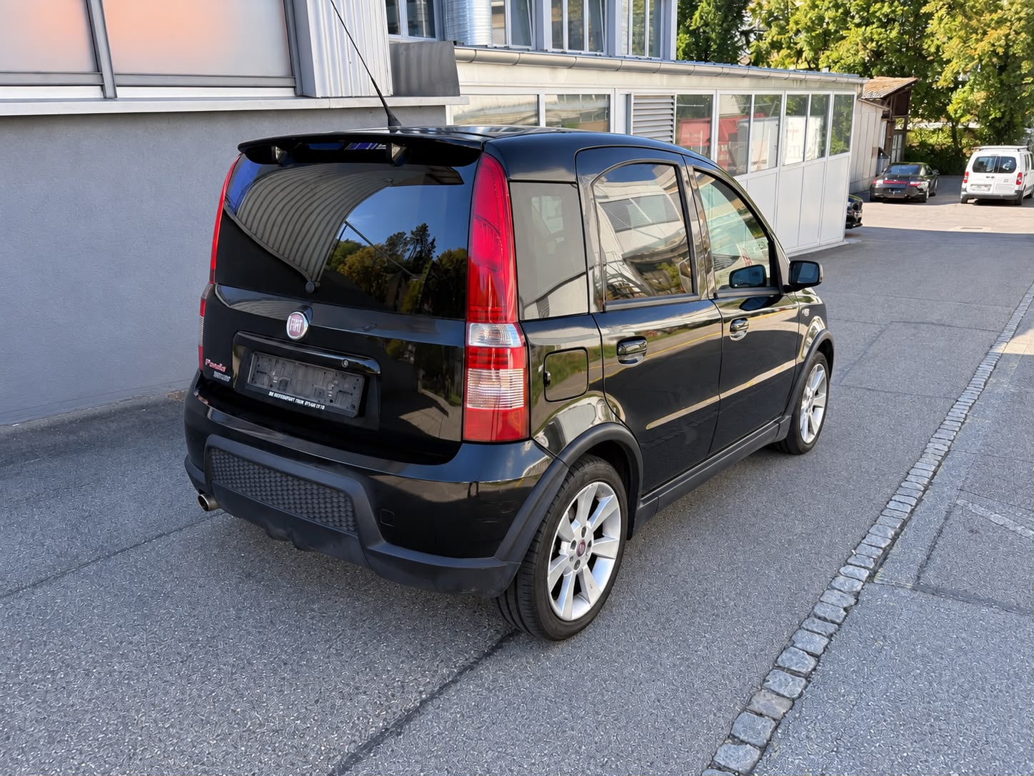 FIAT Panda 1.4 100HP-showroom-element-2