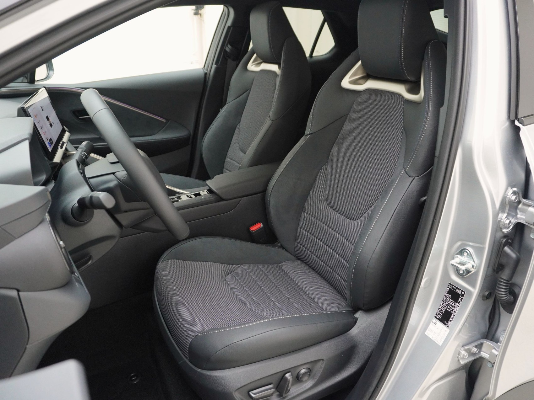 TOYOTA C-HR 2.0 HEV Style 4x4 🤠mit Panorama Glasdach 🤠-image-7