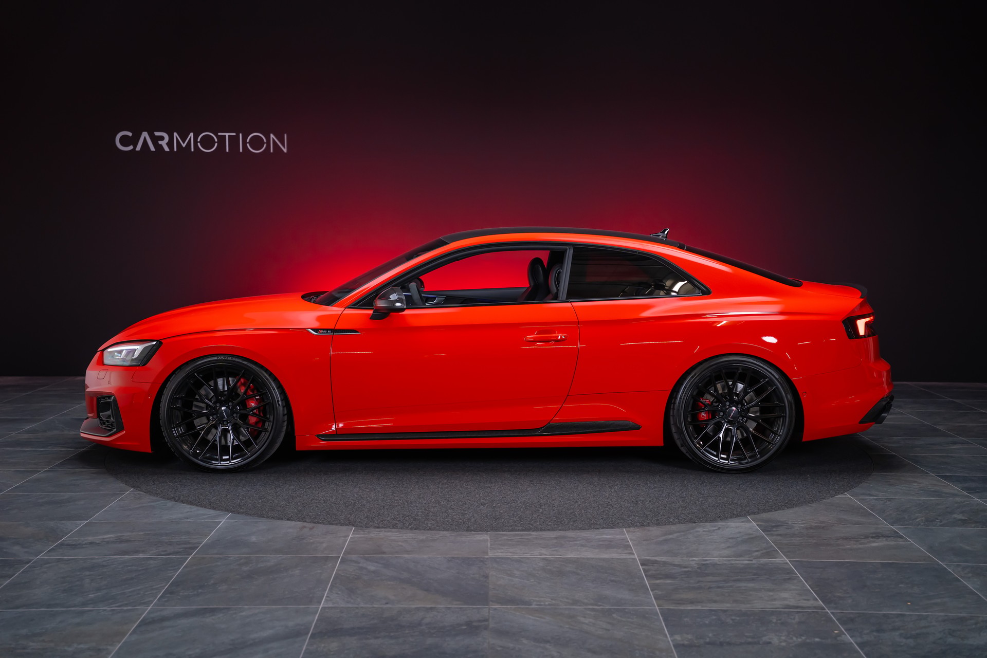 AUDI RS5 Coupé 2.9 V6 TFSI quattro T-Tronic / Carbon Paket / Alcantara-Lenkrad / Bang&Olufsen-image-9