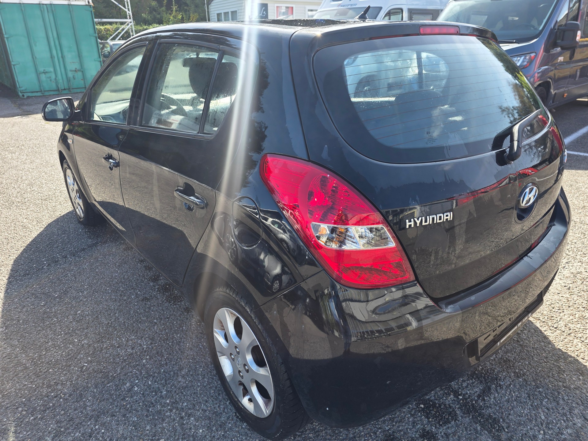 HYUNDAI i20 1.4 Style-image-5