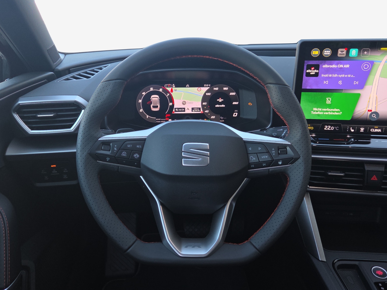 SEAT Leon ST 1.5 eHybrid pHEV DSG FR-image-9