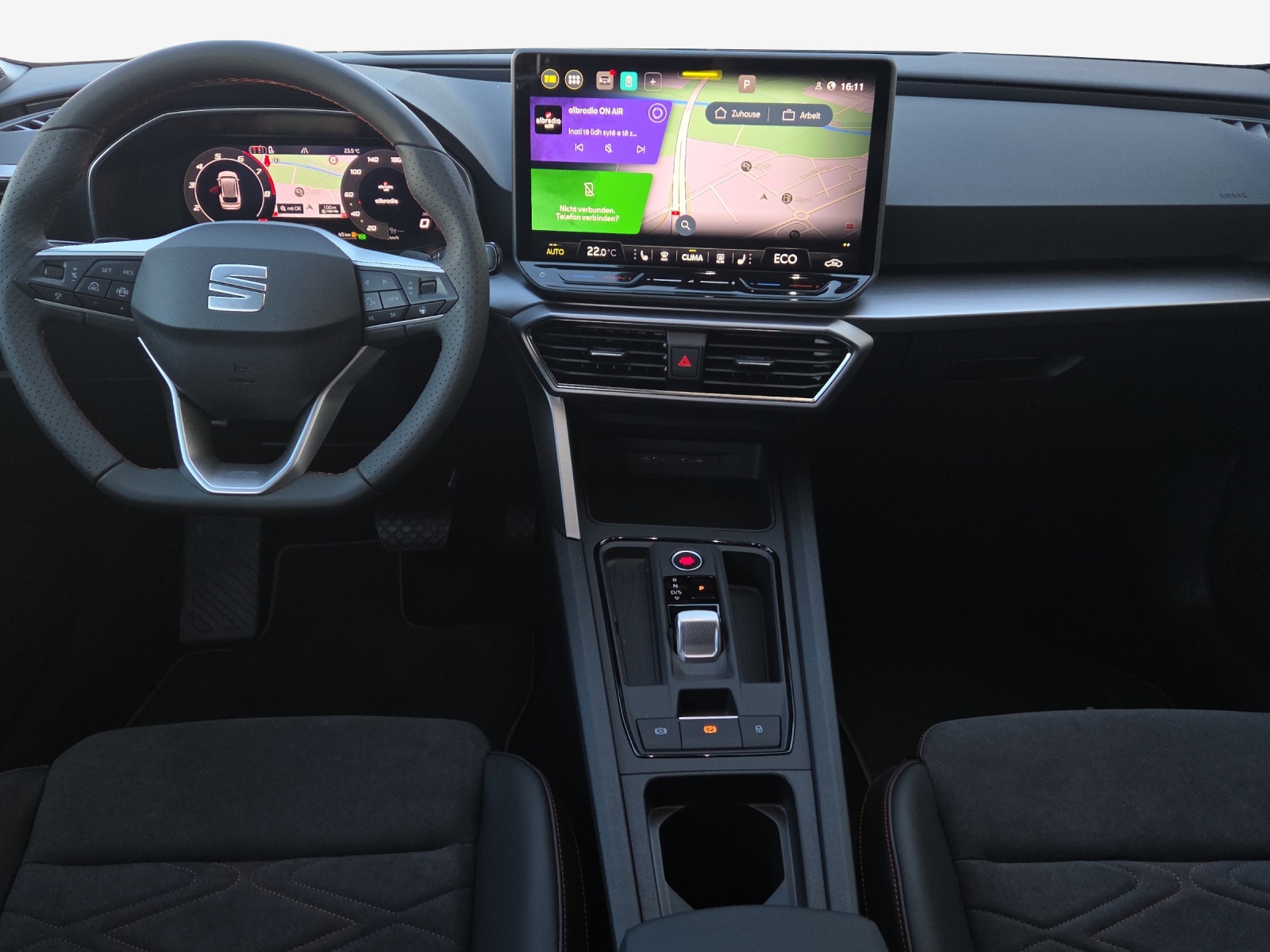 SEAT Leon ST 1.5 eHybrid pHEV DSG FR-image-8