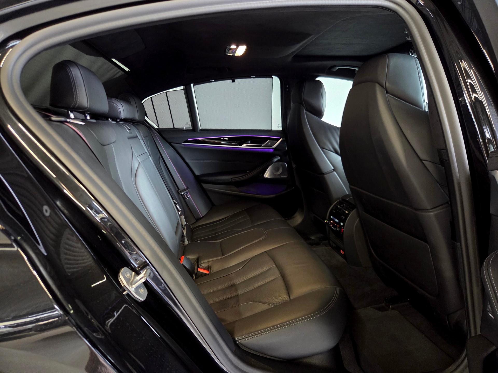 BMW M5 Competition xDrive-image-27