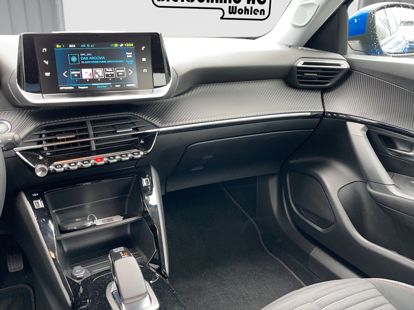 PEUGEOT 2008 e Active-image-6