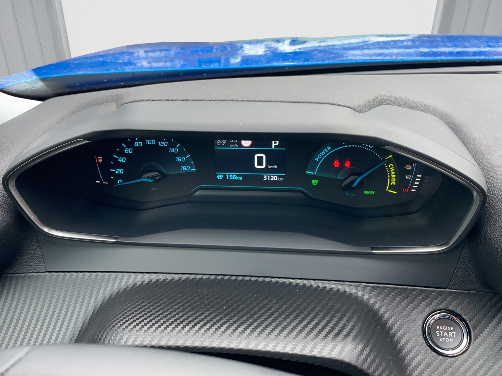 PEUGEOT 2008 e Active-image-13