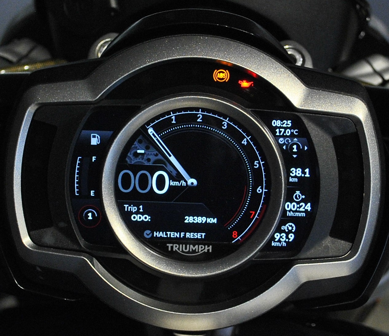 TRIUMPH Rocket 3 R-image-5