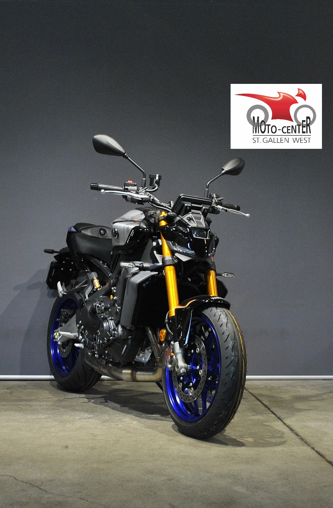 YAMAHA M-09SP-image-0