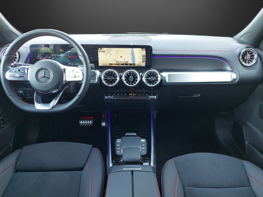 MERCEDES-BENZ EQB 300 4Matic AMG Line-image-8