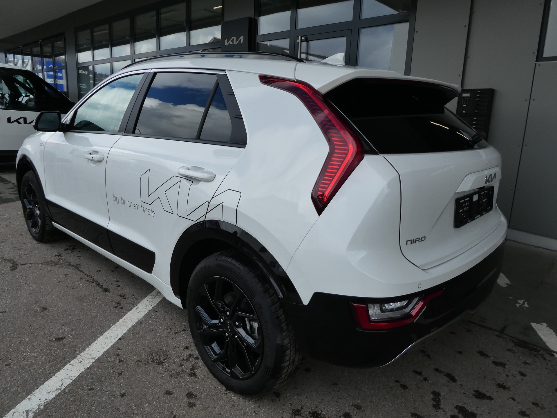KIA Niro EV 64,8 kWh Edition 30-image-8